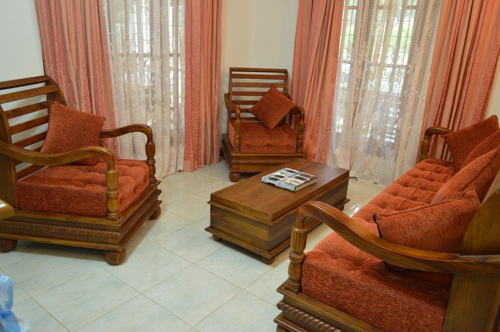 Green View Holiday Resort Канди Екстериор снимка