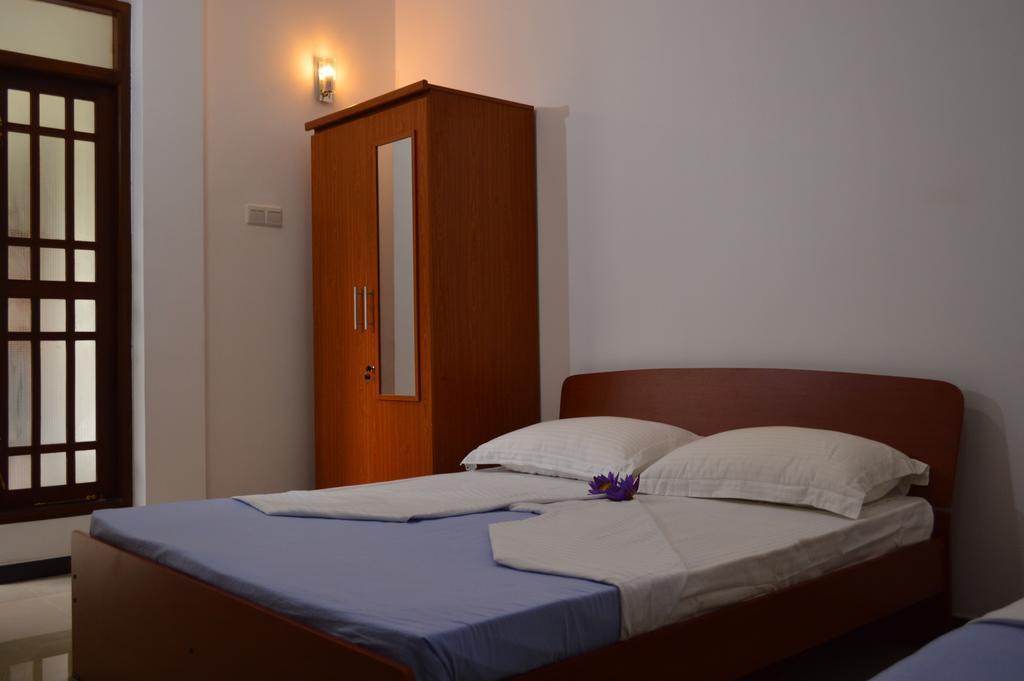 Green View Holiday Resort Канди Екстериор снимка